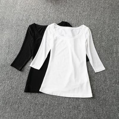 百搭圆领七分袖套头蕾丝衫