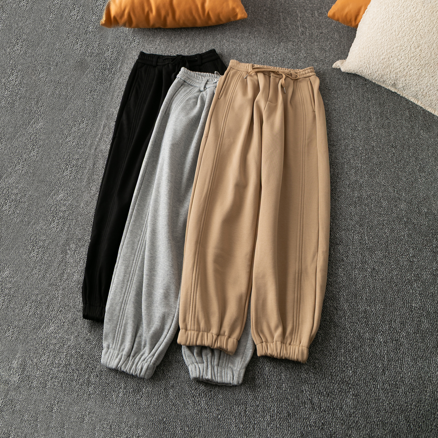 简约休闲松紧腰收脚口加绒卫裤