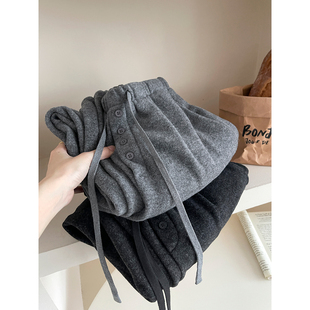 韩系抽绳束脚两穿加绒糯米羊绒阔腿裤 女秋冬松弛直筒休闲排扣卫裤