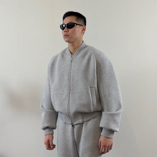 Roast Lucky 复合棉混纺空气层廓形立领棒球服卫衣夹克男短外套