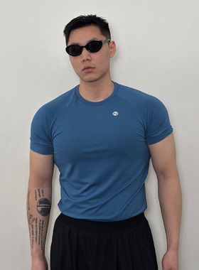 Roast lucky速干弹力显大健身训练短袖 男款跑步运动紧身上衣T恤