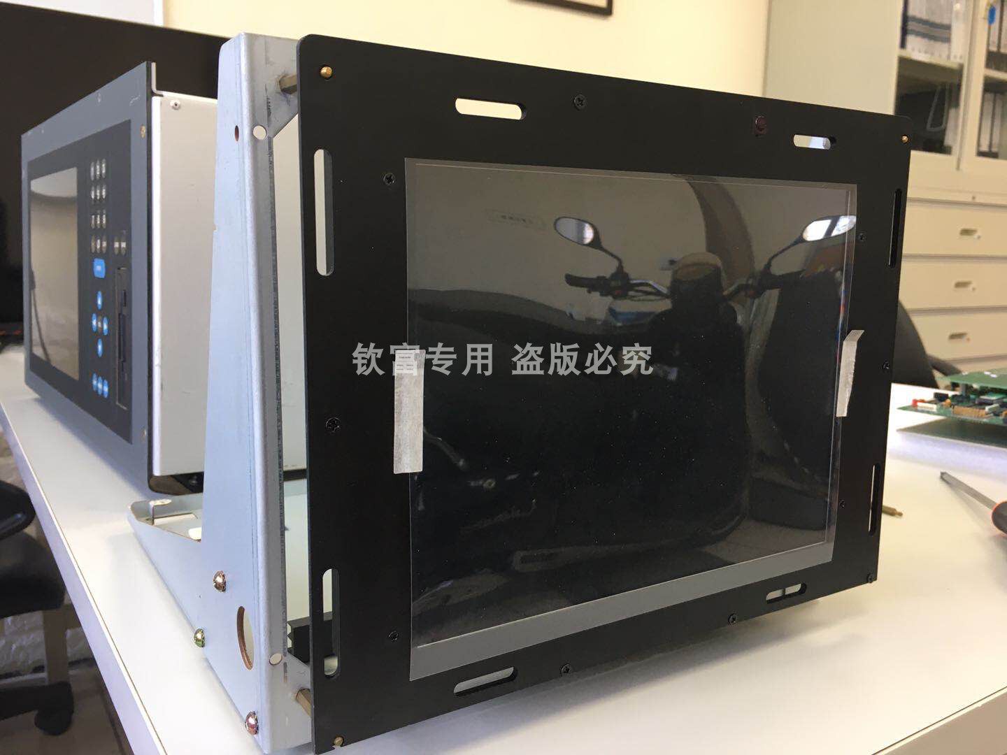 LamResearch显示器10.4寸液晶
