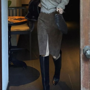 625 2025秋冬高级感皮裙极简艺术设计感半身裙