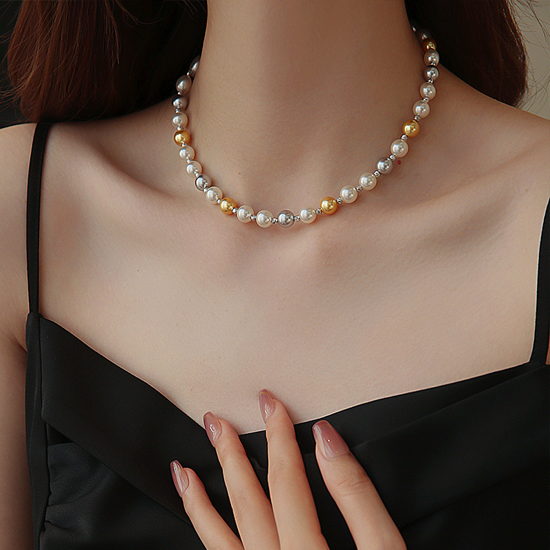 施家正品糖果色彩色珍珠项链2024新款轻奢小众颈链女礼品生日礼物