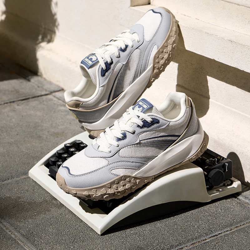 361酥饼3休闲鞋男2026冬季新款平底德训鞋运动休闲百搭男鞋