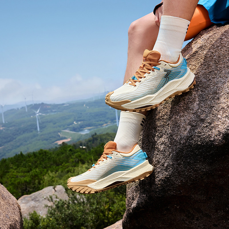 361武霞2.0运动鞋网面透气户外越野登山鞋耐磨防滑减震跑步鞋男款