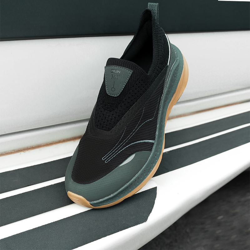 361赤焰3一脚蹬运动鞋20