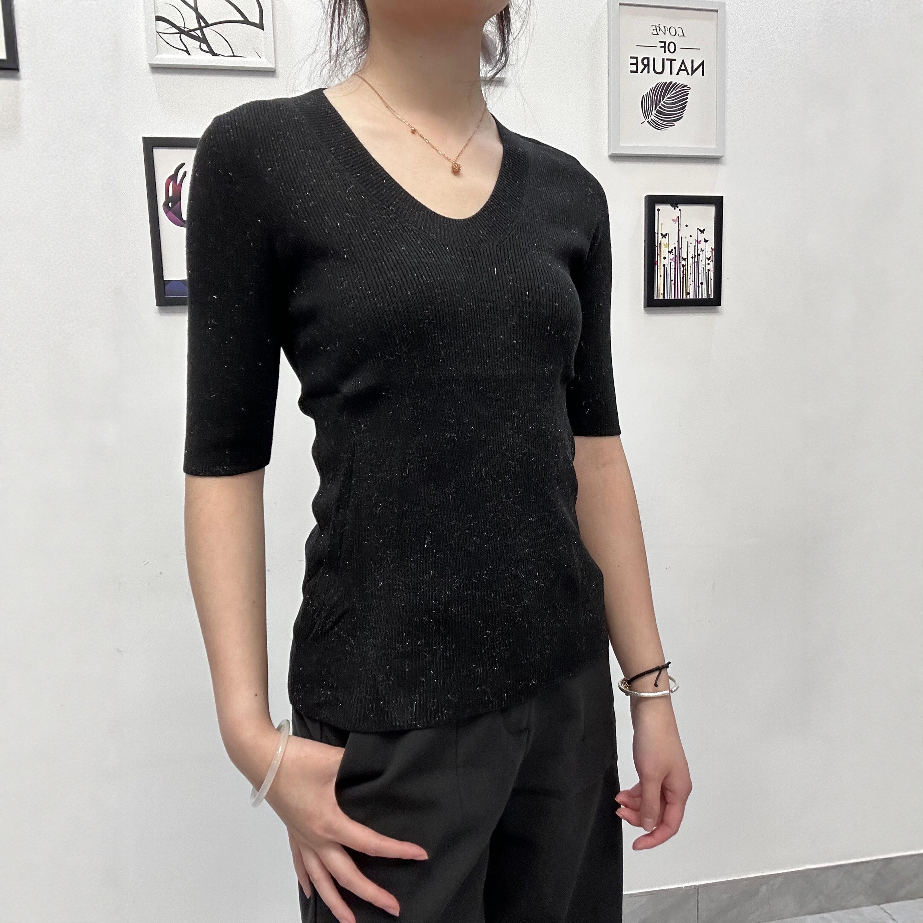 极简U领亮片羊毛修身打底衫女