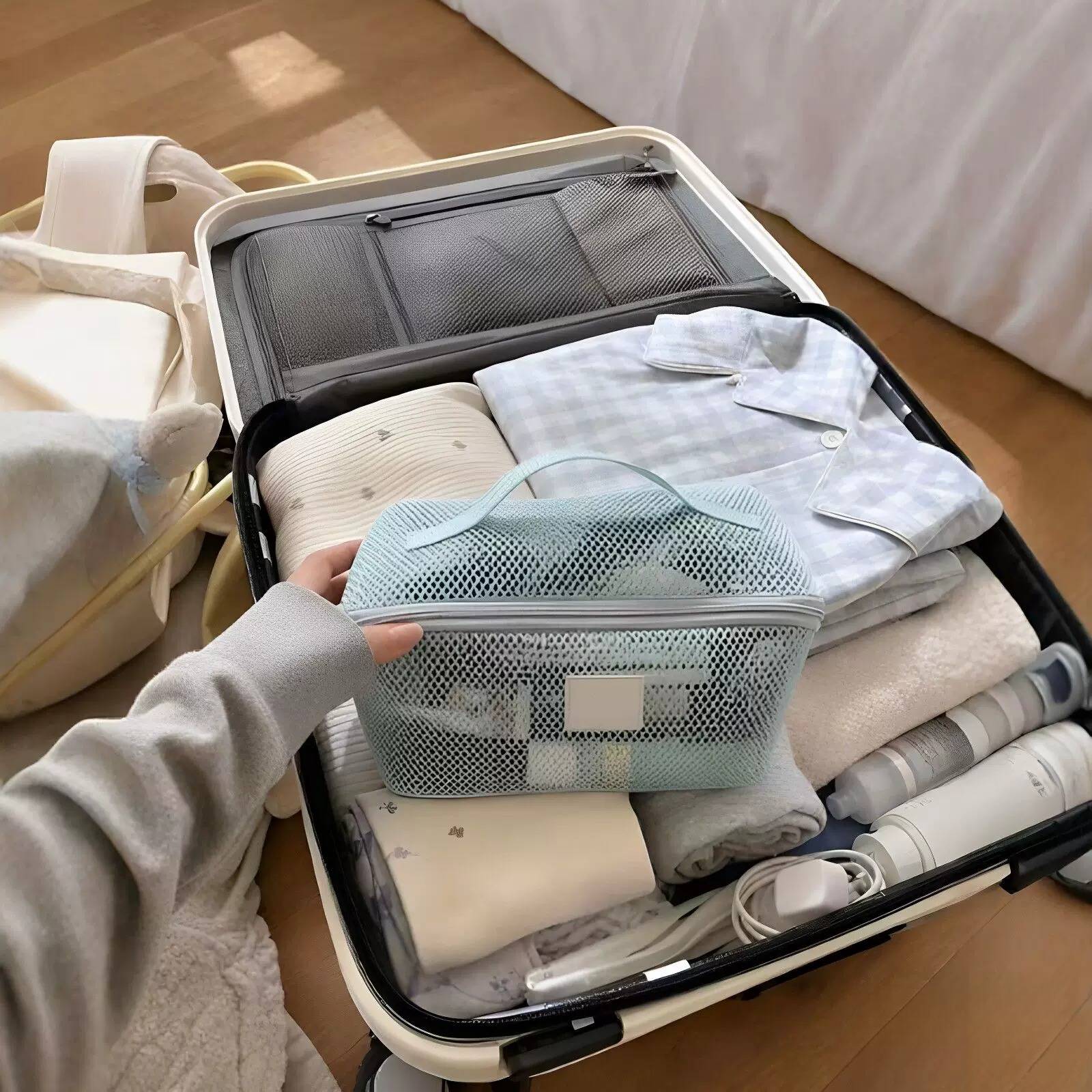 旅行专用洗漱包薄荷绿网纱透明化妆包大容量水乳护肤品分区收纳包