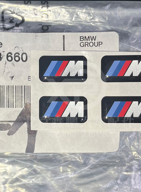 适用于宝马M款运动轮毂标原厂1系3系5系7系8系X1X3X5X6X7M车标