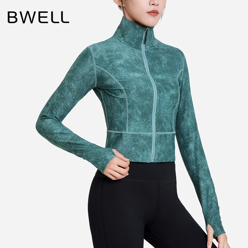 BWELL运动风立领拉链瑜伽外套女长袖显瘦紧身绿色上衣