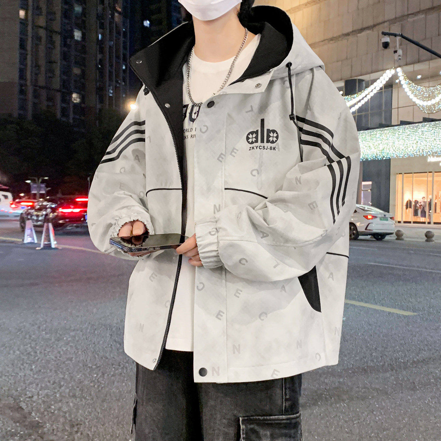 春秋季新款外套潮流男孩学生帅气衣服青少年大童男装冲锋衣夹克男