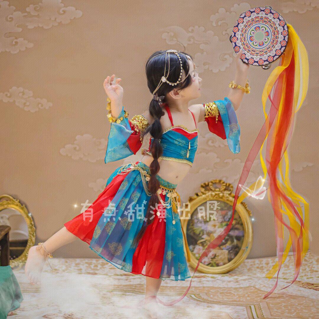 六一儿童集体舞蹈表演服走秀蓬蓬裙敦煌飞天异域风情古典舞演出服