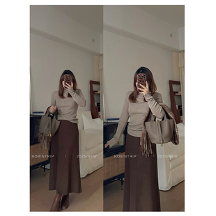 知更鸟昂酱 小个子简约百搭黑色针织半身长裙秋冬显瘦A字裙