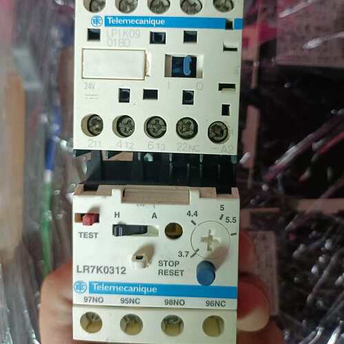 议价施耐德TE接触器LP1K09，带热继电器LR7K0312，线