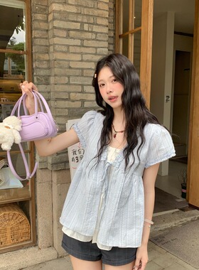 夏季韩系法式荷叶边蓝色V领短袖衬衫女泡泡袖花边假两件宽松上衣