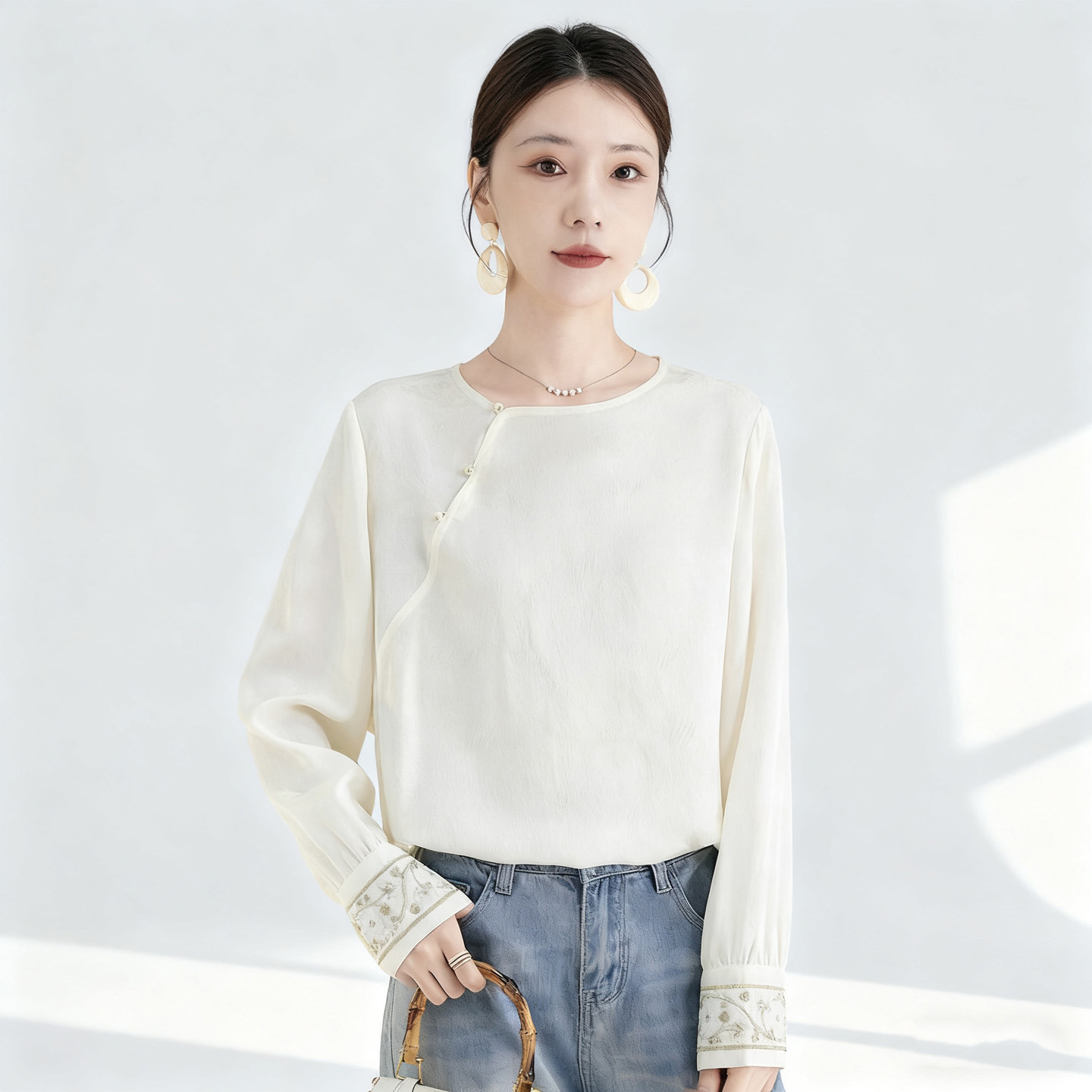 水墨佳人2025新款真丝上衣