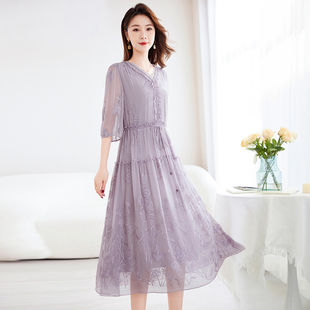 水墨佳人2025新款女装夏优雅中长款刺绣气V领长裙真丝遮肉连衣裙