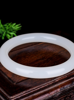 和田玉白玉手镯细圆条玉镯子胖圆