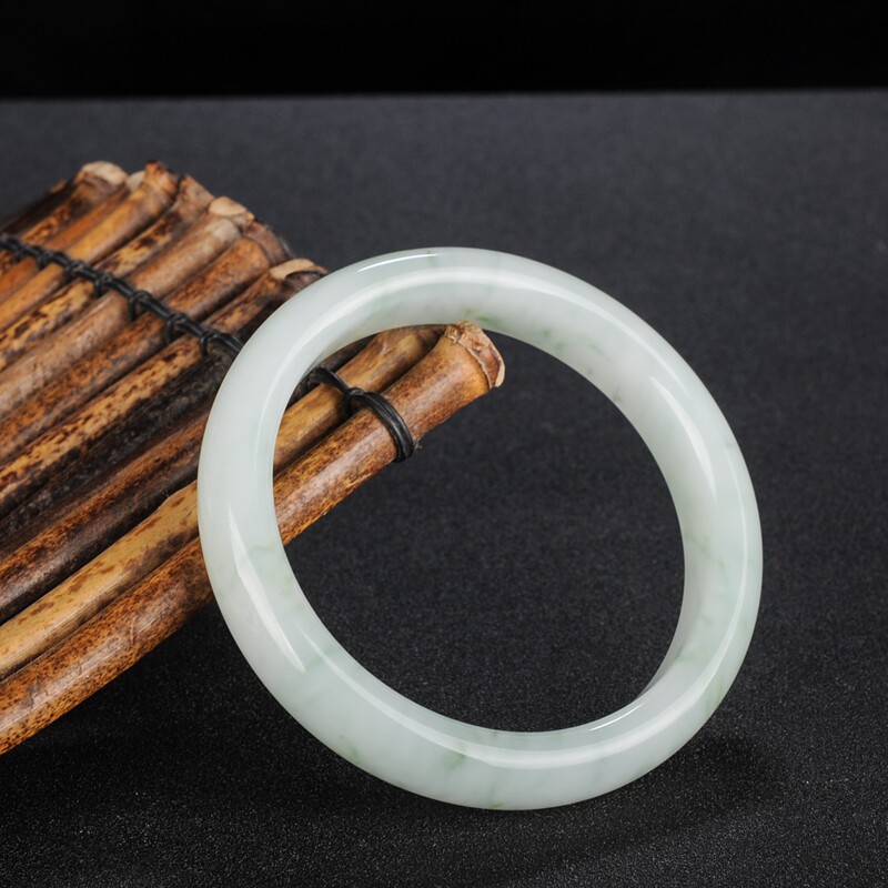 新疆和田玉手镯青花细圆款玉镯子女款旺夫镯子少女手镯手环飘花