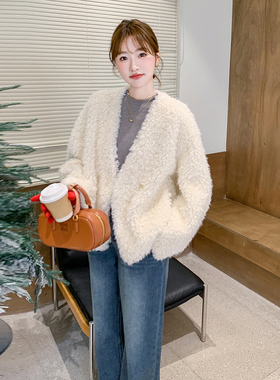 白色小香风V领羊羔毛短外套韩系气质名媛颗粒绒棉服6105P165K238