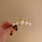 金属人鱼姬抓夹后脑勺发量少中号发夹网红2024年新款 珍珠鲨鱼夹女