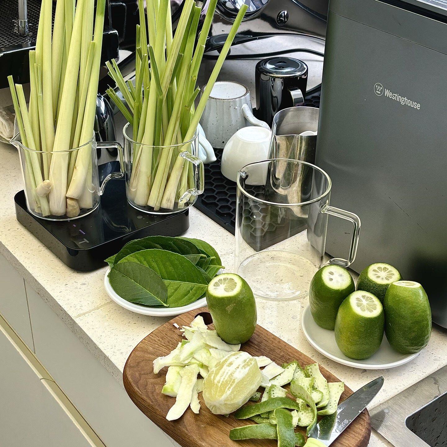 香茅草新鲜食用柠檬草香料冬阴功汤配料奶茶店烤鱼调料