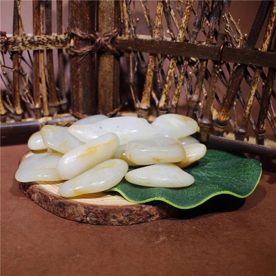 真品新疆和田玉白玉籽料原石