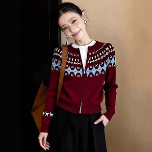 2026超火穿搭一整套春季新款气质减龄费尔岛提花针织开衫套装裤女