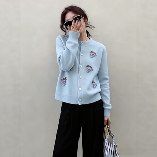 韩式搭配一整套冬装韩系ootd穿搭时尚设计感葡萄针织衫阔腿裤套装