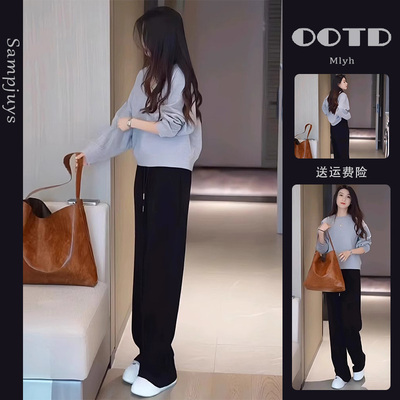 秋冬穿搭套装2025小个子盐系轻熟高级感活泼俏皮圆领卫衣两件套女