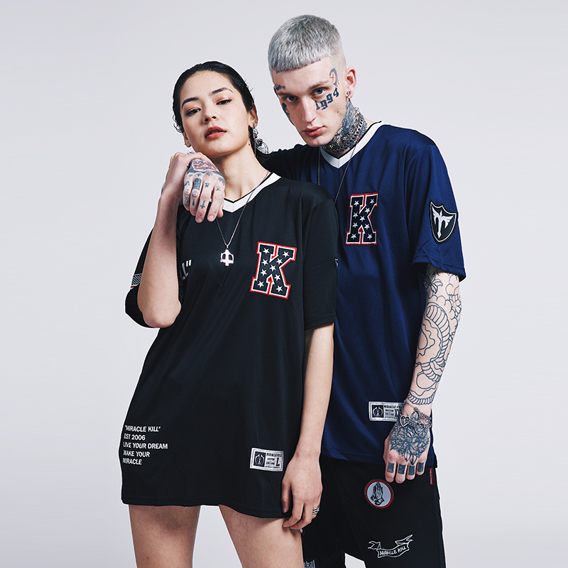 春夏绣章塔利斯限定款棒球服