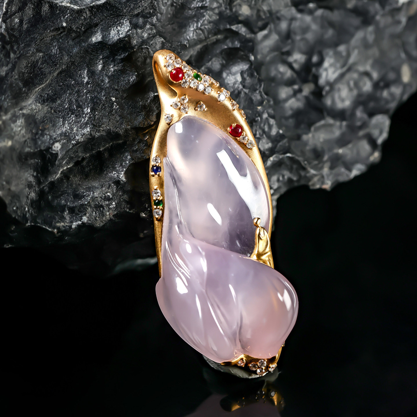 羊子珠宝 香染襟裾 老坑正冰种随形紫罗兰翡翠吊坠挂件