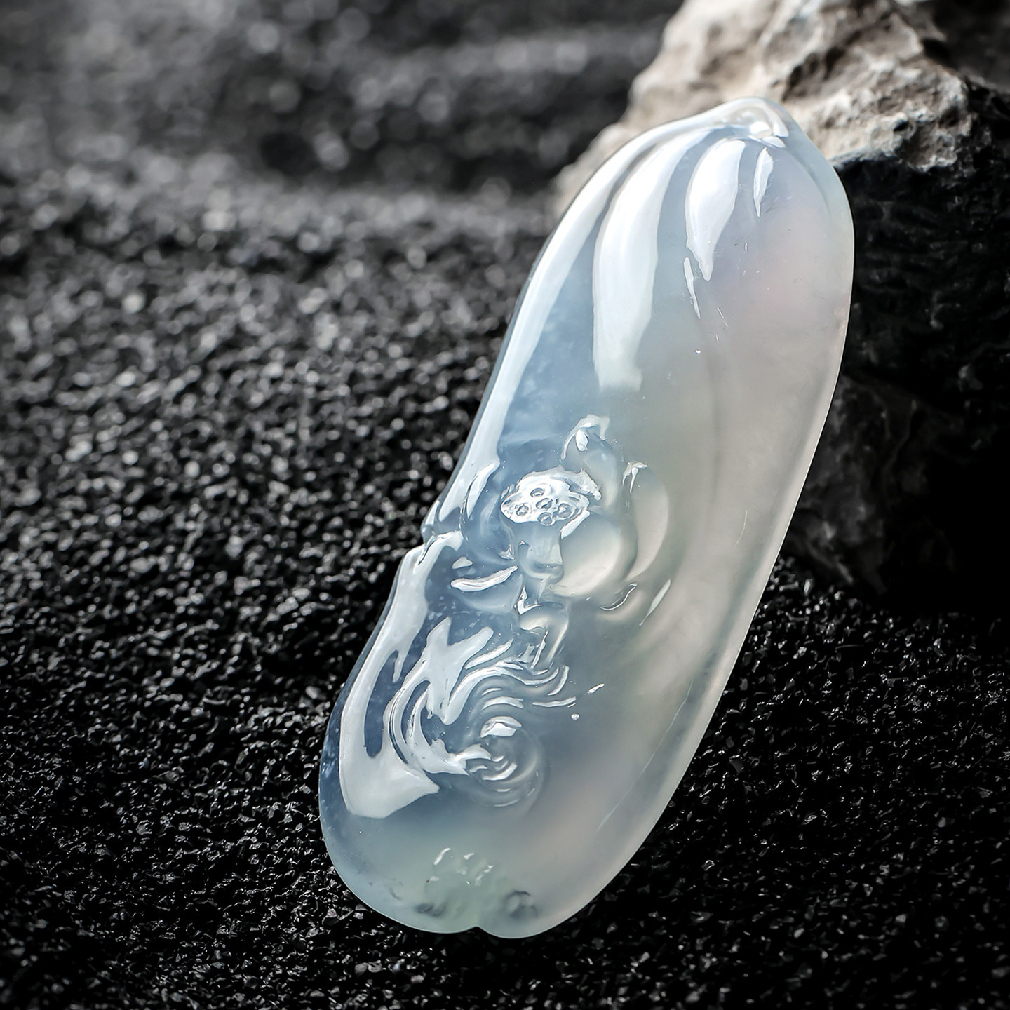 羊子珠宝 莲影 老坑冰种清雅禅意翡翠随形荷花吊坠3.21