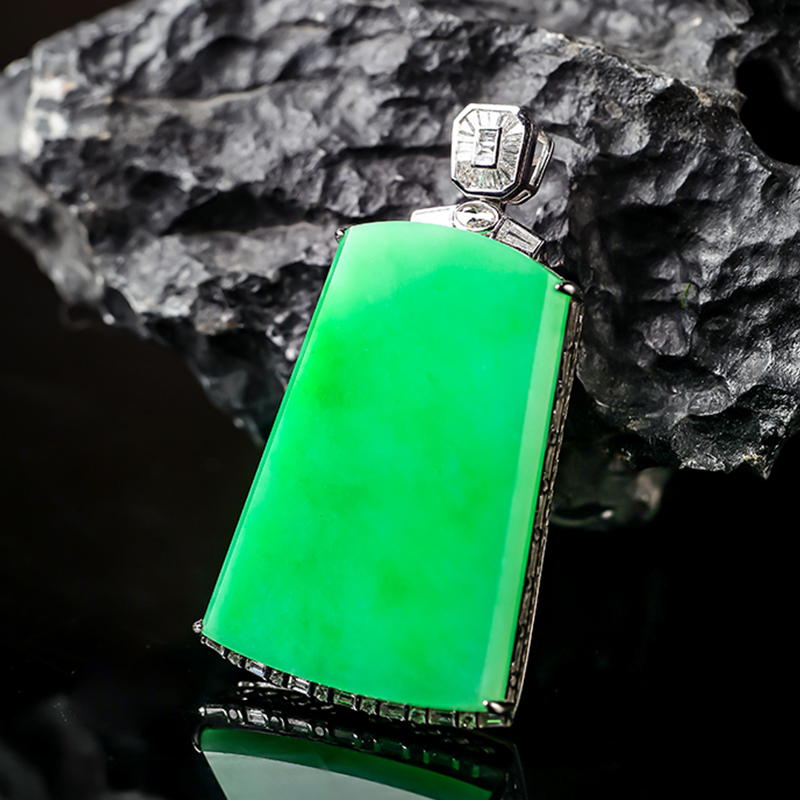 羊子珠宝 箫风 老坑冰种满色阳绿18K金镶嵌翡翠无事牌吊坠10.18