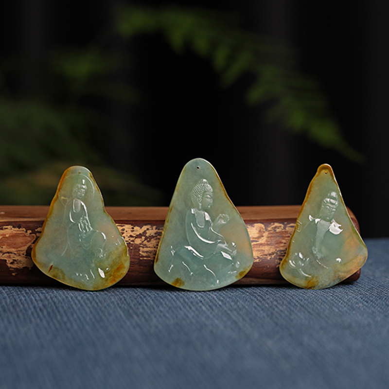 羊子珠宝大自在工作室雕老坑冰种