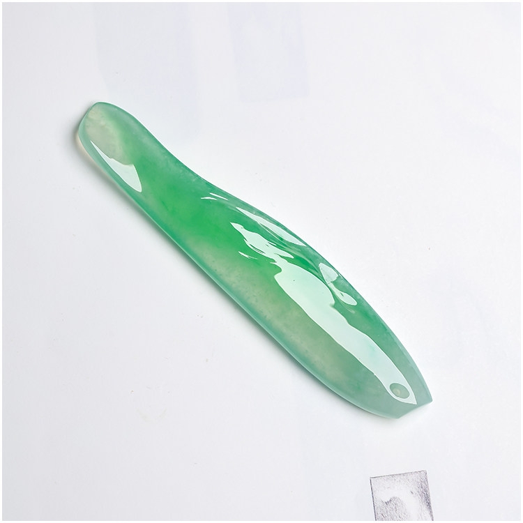 羊子珠宝  觅香风 老坑冰种满绿随形翡翠挂件吊坠F