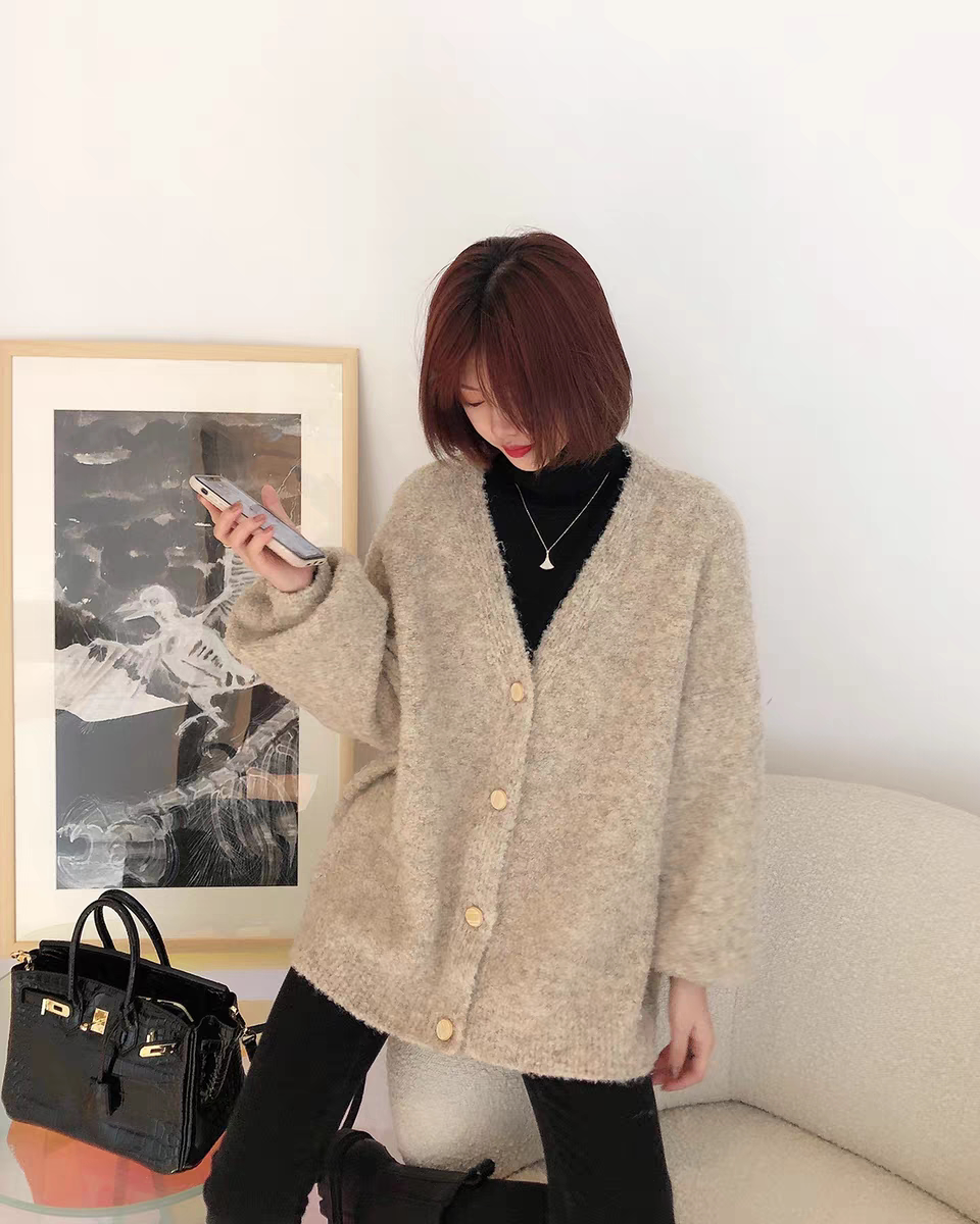 秋冬新款宽松慵懒风毛衣女显瘦中毛针织衫