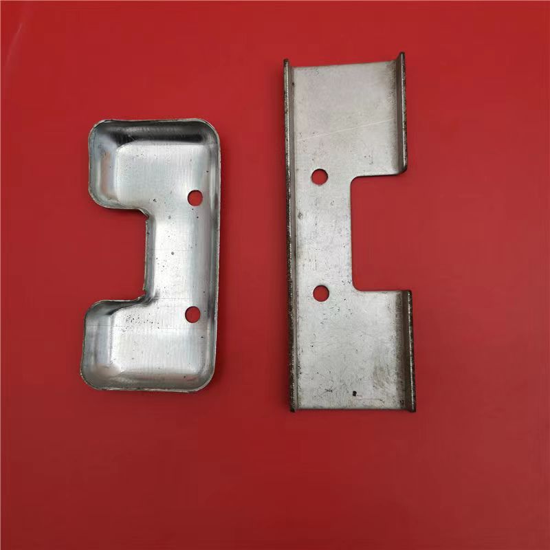 2012年新款小麦收割机配件提粮板加速凹刮板福田谷王GE2578改装件