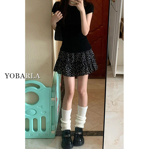 谁穿谁好看，闭眼入的碎花短裙