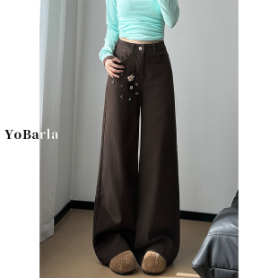宽松显瘦直筒裤 美拉德棕色阔腿牛仔裤 胖mm大码 新款 女花朵纽扣春季