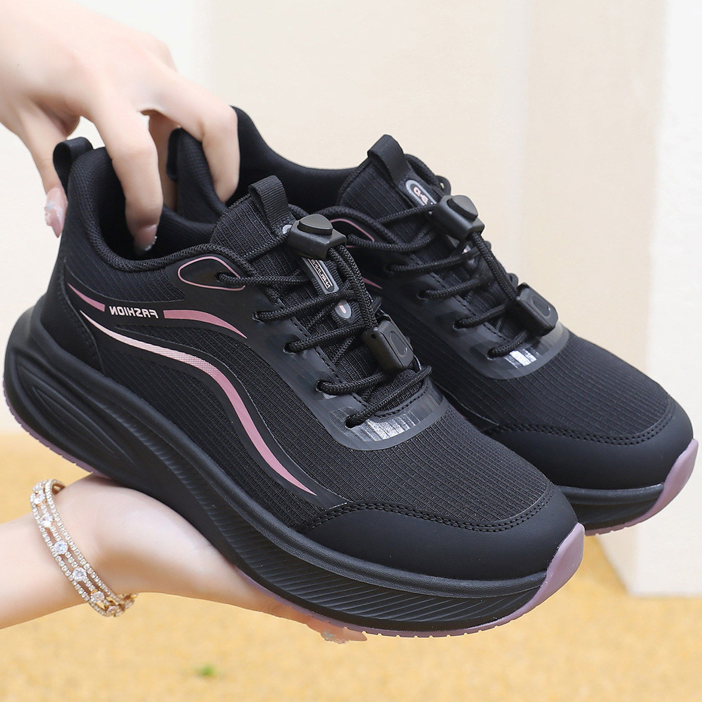 中老年人健步鞋女款软底防滑妈妈鞋轻便舒适透气一脚蹬休闲运动鞋