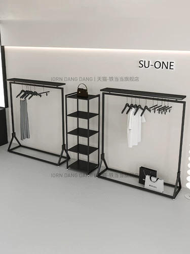 Витрина для одежды для магазинов одежды, простая вешалка для черной одежды, напольная витрина для интернет-магазина знаменитостей, полка для магазина женской одежды