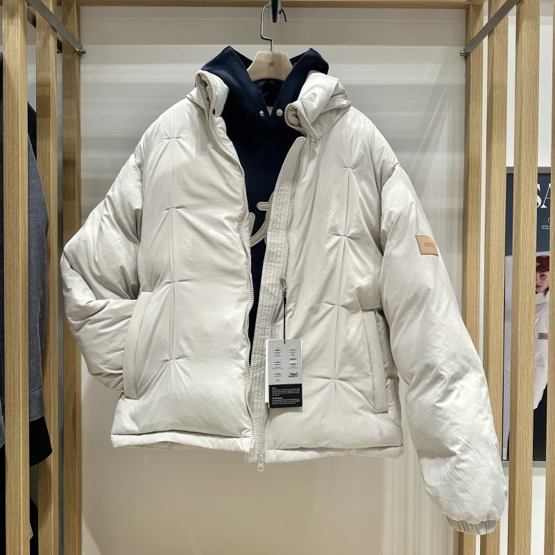 不退换全韩百货SATUR韩国代购2025冬 气质外套 SA254MDW11 5K25