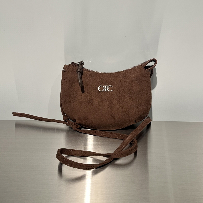 不退换全韩百货 OIC 韩国代购 2025秋 休闲包 OK4A1MBA90 5J21