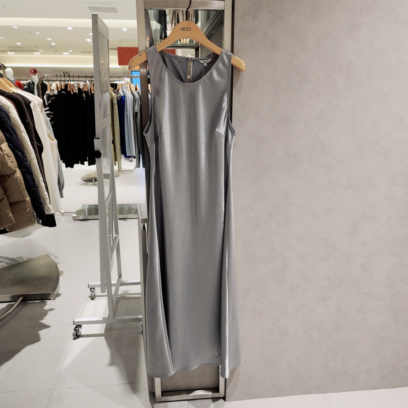 全韩百货 ABFZ 韩国代购 2025秋 休闲连衣裙 AFA1QO01A 5J21