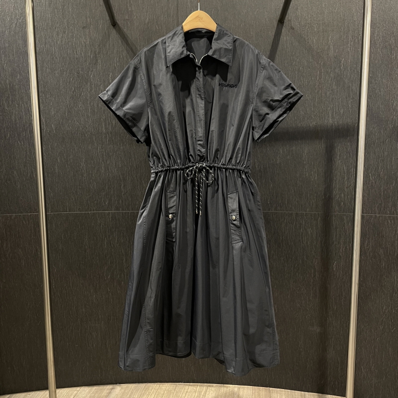 全韩百货 VOV 韩国代购 2025夏 时尚休闲连衣裙 71153-37702 5H06