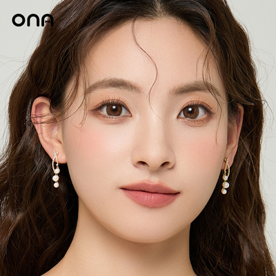 ona线条仿珍珠流苏耳环女