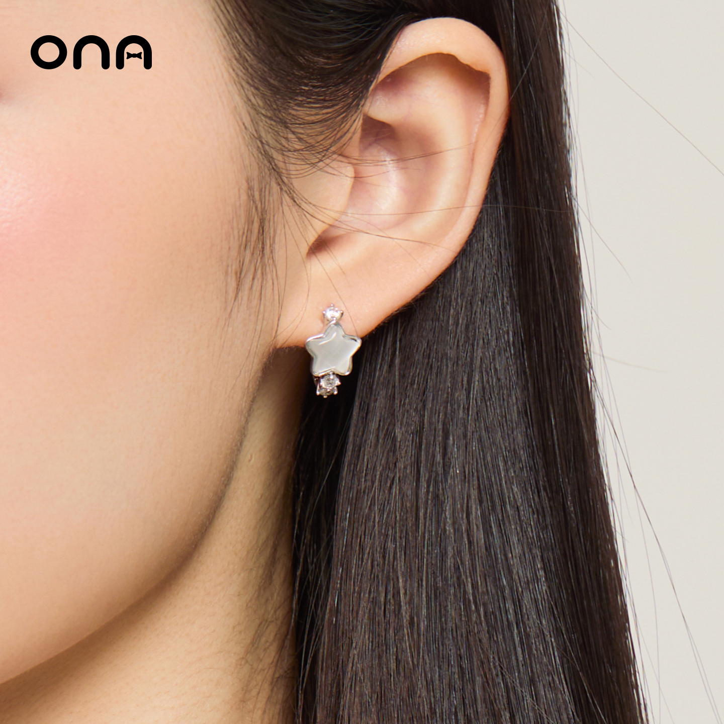 ona星星耳环精致轻奢耳扣女