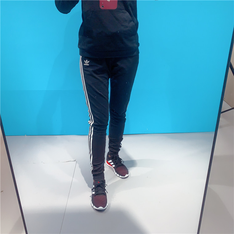 Adidas 三叶草 女款运动休闲经典百搭修身显瘦收口小脚长裤DY0882